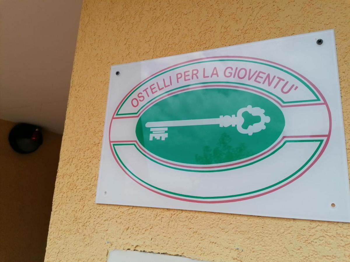 Perla Del Levante Hostel Фрамура Екстериор снимка