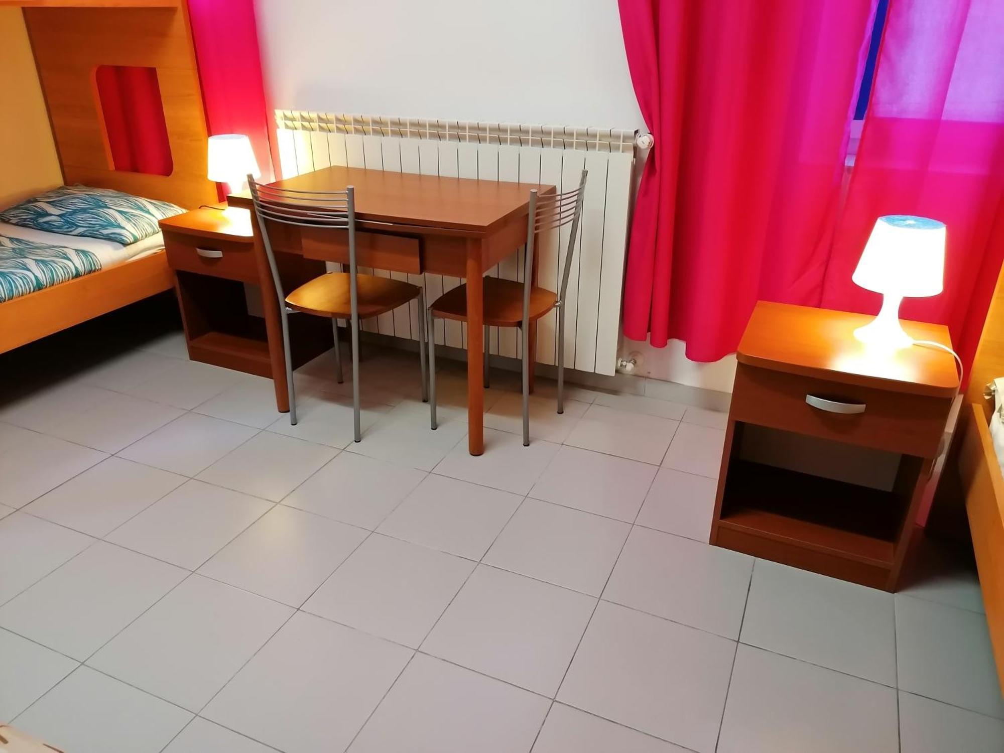 Perla Del Levante Hostel Фрамура Стая снимка