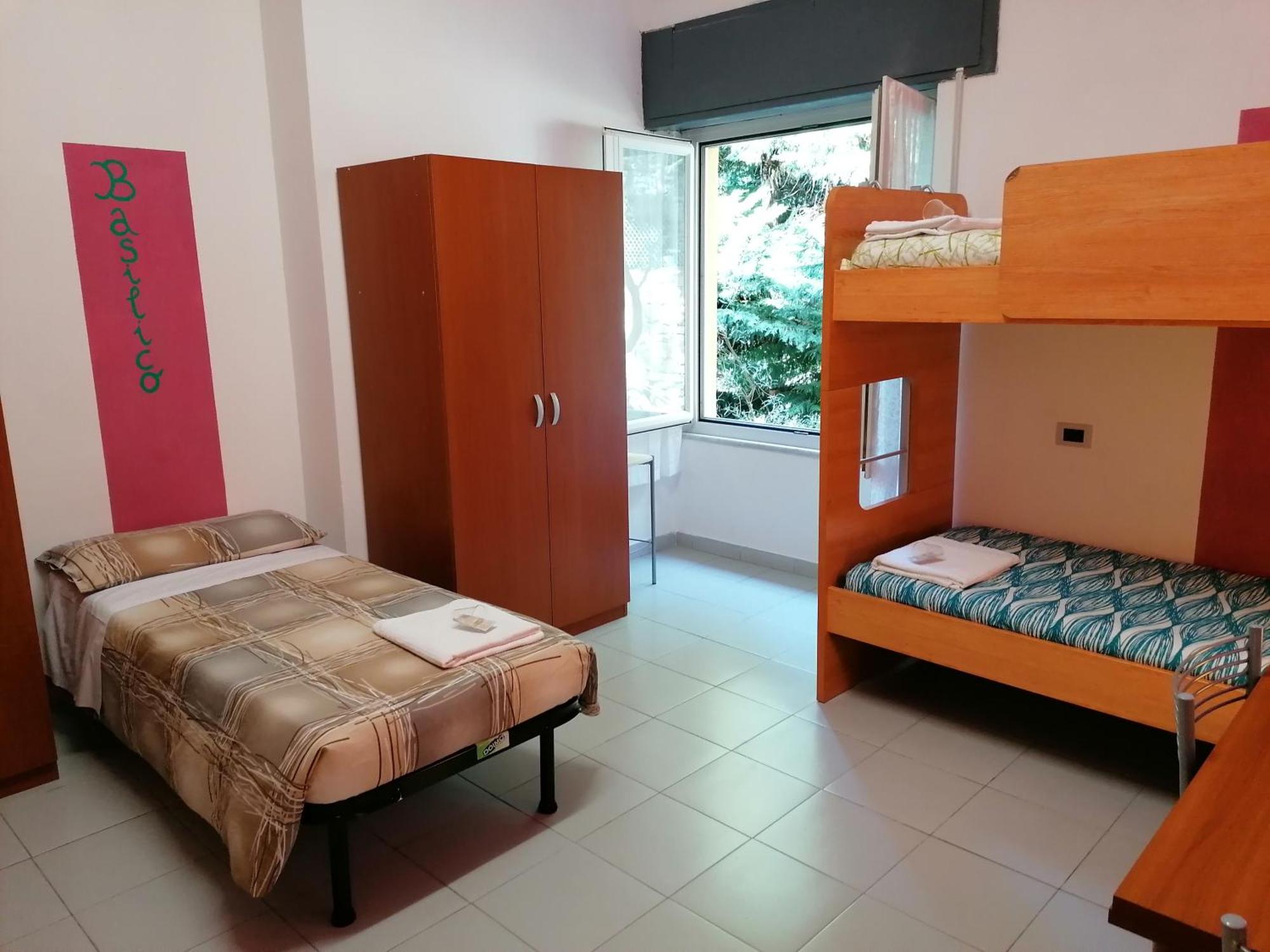 Perla Del Levante Hostel Фрамура Стая снимка