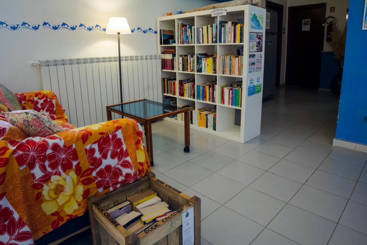 Perla Del Levante Hostel Фрамура Екстериор снимка